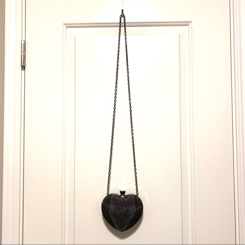 Metal Mesh Heart Case Clutch Purse